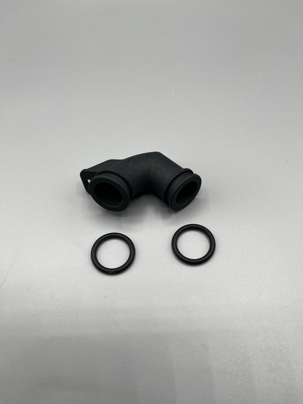 Mercedes Rohrstück EGR AGR Kühler Anschlussstück (A6112030308 / 9690017)
